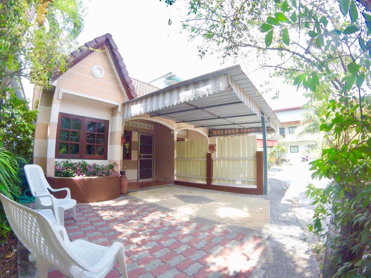วิลเลจ เฮาส์ พี่เอ็ม 12 Villa หาดบางเทา ภายนอก รูปภาพ